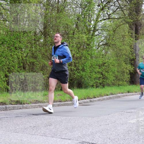 12.04.2026 - 45. Internationalen Wilhelmsburger Insellauf Yannick Fuchs http://msf.ph/oto/9505892 12.04.2026 12:58:42 Laufen 3673, 5762, 2742 meine-sportfotos.de