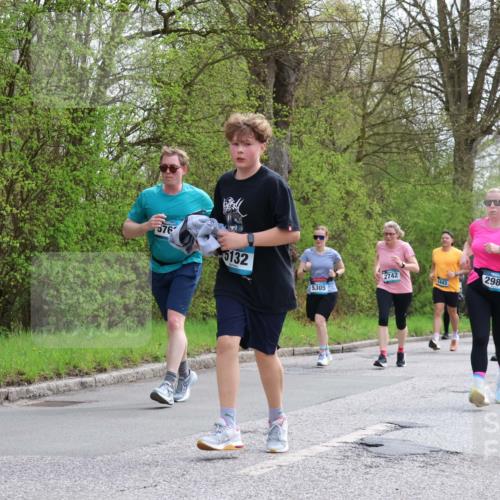 12.04.2026 - 45. Internationalen Wilhelmsburger Insellauf Yannick Fuchs http://msf.ph/oto/9505897 12.04.2026 12:58:44 Laufen 576, 5132, 2742, 5305, 443, 2982, 11, 5830 meine-sportfotos.de