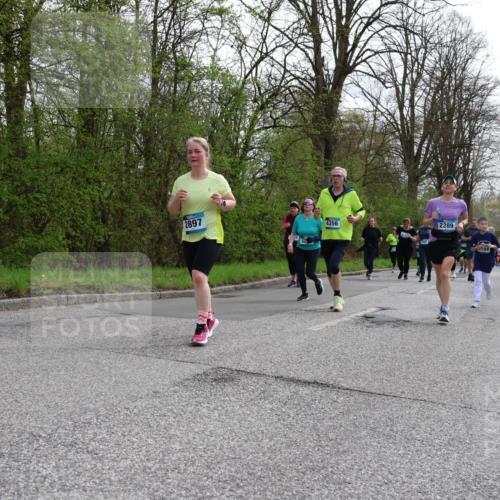 12.04.2026 - 45. Internationalen Wilhelmsburger Insellauf Yannick Fuchs http://msf.ph/oto/9505962 12.04.2026 12:58:57 Laufen 2897, 4356, 2289, 194 meine-sportfotos.de
