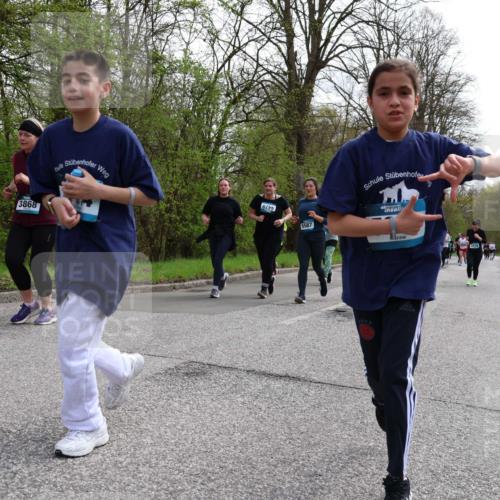 12.04.2026 - 45. Internationalen Wilhelmsburger Insellauf Yannick Fuchs http://msf.ph/oto/9505978 12.04.2026 12:59:01 Laufen 3868, 5587, 4416 meine-sportfotos.de