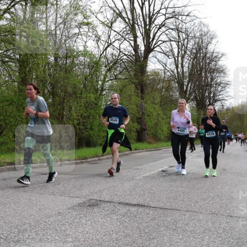 12.04.2026 - 45. Internationalen Wilhelmsburger Insellauf Yannick Fuchs http://msf.ph/oto/9505998 12.04.2026 12:59:04 Laufen 4540, 4405, 4416 meine-sportfotos.de