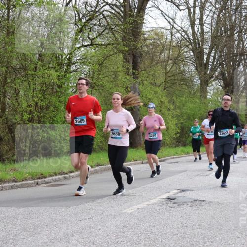 12.04.2026 - 45. Internationalen Wilhelmsburger Insellauf Yannick Fuchs http://msf.ph/oto/9506009 12.04.2026 12:59:07 Laufen 2689, 2688, 4250, 5919, 2922 meine-sportfotos.de