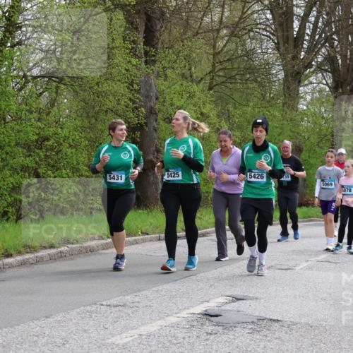 12.04.2026 - 45. Internationalen Wilhelmsburger Insellauf Yannick Fuchs http://msf.ph/oto/9506025 12.04.2026 12:59:11 Laufen 5425, 5431, 5426, 35, 5069, 5078, 577, 5494, 2926 meine-sportfotos.de