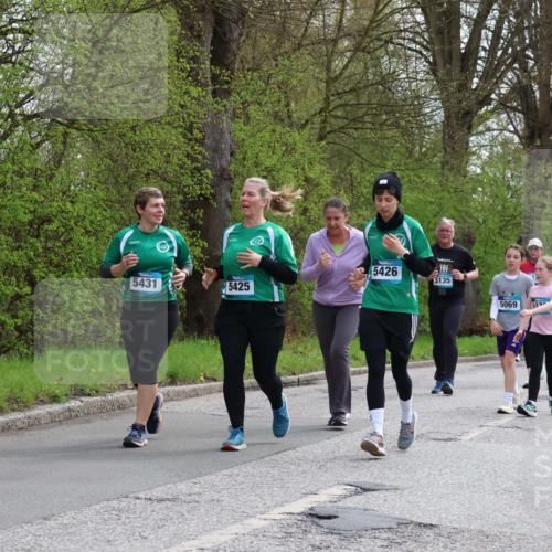 12.04.2026 - 45. Internationalen Wilhelmsburger Insellauf Yannick Fuchs http://msf.ph/oto/9506026 12.04.2026 12:59:11 Laufen 5431, 5425, 5426, 3135, 5776, 5069, 507, 5494 meine-sportfotos.de