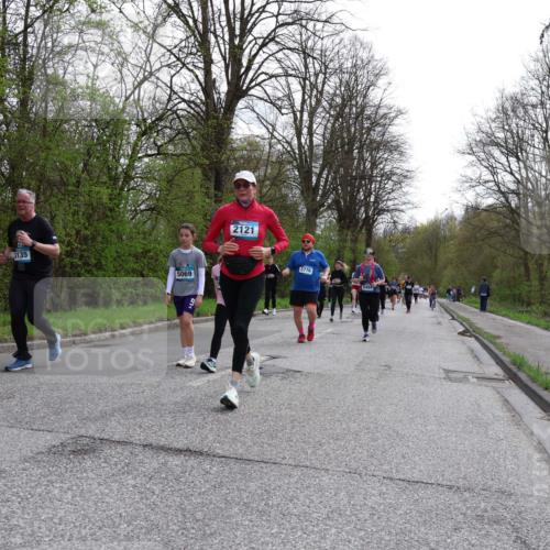 12.04.2026 - 45. Internationalen Wilhelmsburger Insellauf Yannick Fuchs http://msf.ph/oto/9506053 12.04.2026 12:59:16 Laufen 3135, 5069, 2121, 5776 meine-sportfotos.de