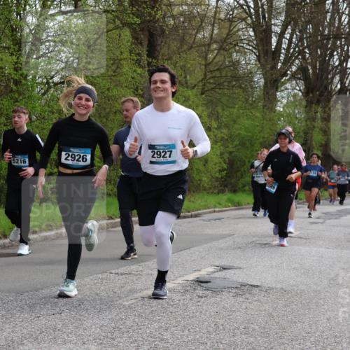 12.04.2026 - 45. Internationalen Wilhelmsburger Insellauf Yannick Fuchs http://msf.ph/oto/9506066 12.04.2026 12:59:20 Laufen 5216, 2926, 2927, 2689, 2129, 3101 meine-sportfotos.de