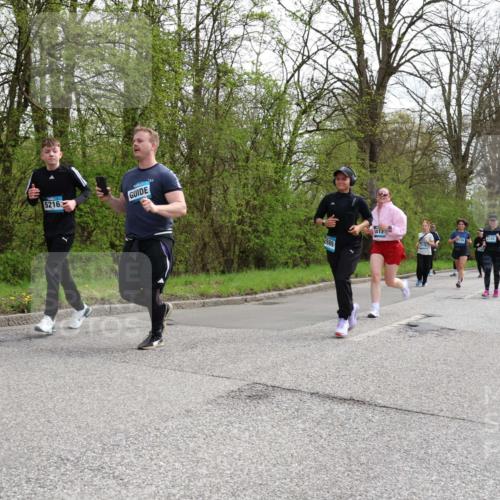 12.04.2026 - 45. Internationalen Wilhelmsburger Insellauf Yannick Fuchs http://msf.ph/oto/9506075 12.04.2026 12:59:22 Laufen 5216, 5417, 2129 meine-sportfotos.de