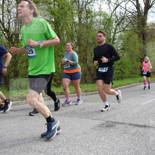 12.04.2026 - 45. Internationalen Wilhelmsburger Insellauf Yannick Fuchs http://msf.ph/oto/9506130 12.04.2026 12:59:36 Laufen 2046, 25, 5306, 3914, 3994, 5093 meine-sportfotos.de