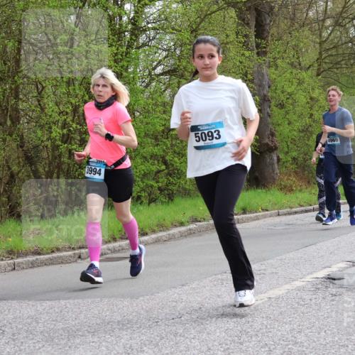 12.04.2026 - 45. Internationalen Wilhelmsburger Insellauf Yannick Fuchs http://msf.ph/oto/9506136 12.04.2026 12:59:37 Laufen 3994, 5093, 4969, 4857, 3211 meine-sportfotos.de