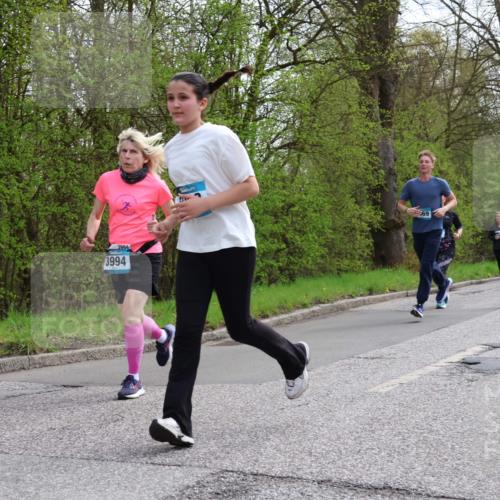 12.04.2026 - 45. Internationalen Wilhelmsburger Insellauf Yannick Fuchs http://msf.ph/oto/9506139 12.04.2026 12:59:38 Laufen 3994, 3994, 69, 3211 meine-sportfotos.de
