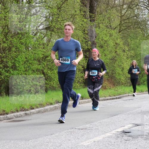 12.04.2026 - 45. Internationalen Wilhelmsburger Insellauf Yannick Fuchs http://msf.ph/oto/9506142 12.04.2026 12:59:38 Laufen 4969, 4967, 857, 3211, 5246 meine-sportfotos.de