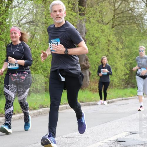 12.04.2026 - 45. Internationalen Wilhelmsburger Insellauf Yannick Fuchs http://msf.ph/oto/9506149 12.04.2026 12:59:40 Laufen 4967, 3211, 573, 4454 meine-sportfotos.de