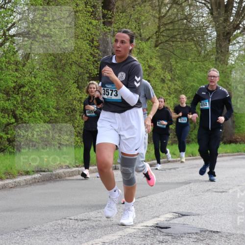 12.04.2026 - 45. Internationalen Wilhelmsburger Insellauf Yannick Fuchs http://msf.ph/oto/9506157 12.04.2026 12:59:42 Laufen 485, 3573, 486, 3269, 4552, 5259 meine-sportfotos.de