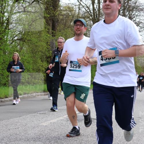 12.04.2026 - 45. Internationalen Wilhelmsburger Insellauf Yannick Fuchs http://msf.ph/oto/9506165 12.04.2026 12:59:43 Laufen 5246, 22, 4857, 85, 486, 52, 5259, 4500, 510 meine-sportfotos.de