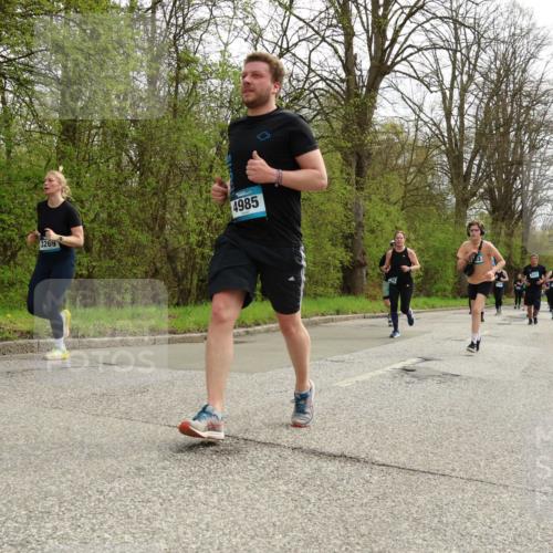 12.04.2026 - 45. Internationalen Wilhelmsburger Insellauf Yannick Fuchs http://msf.ph/oto/9506179 12.04.2026 12:59:47 Laufen 3269, 4985 meine-sportfotos.de