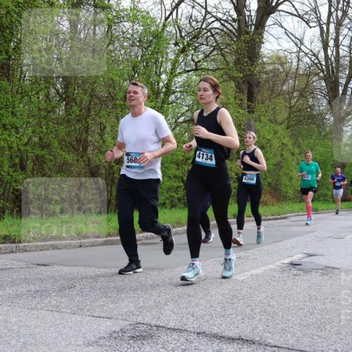 12.04.2026 - 45. Internationalen Wilhelmsburger Insellauf Yannick Fuchs http://msf.ph/oto/9506208 12.04.2026 12:59:53 Laufen 568, 4134, 4300, 4193, 2084, 2923 meine-sportfotos.de