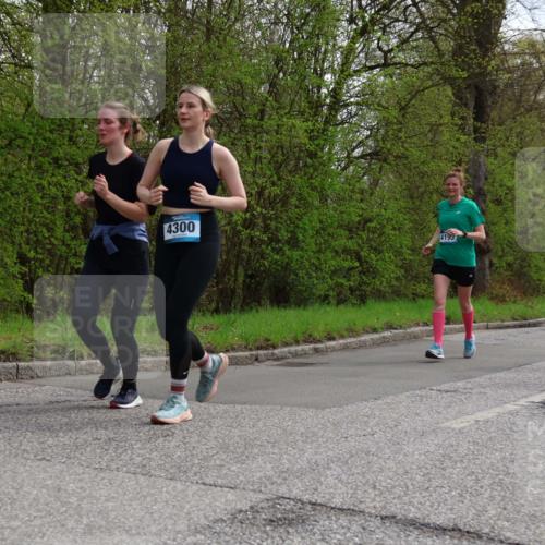 12.04.2026 - 45. Internationalen Wilhelmsburger Insellauf Yannick Fuchs http://msf.ph/oto/9506216 12.04.2026 12:59:55 Laufen 4300, 4199, 2084 meine-sportfotos.de