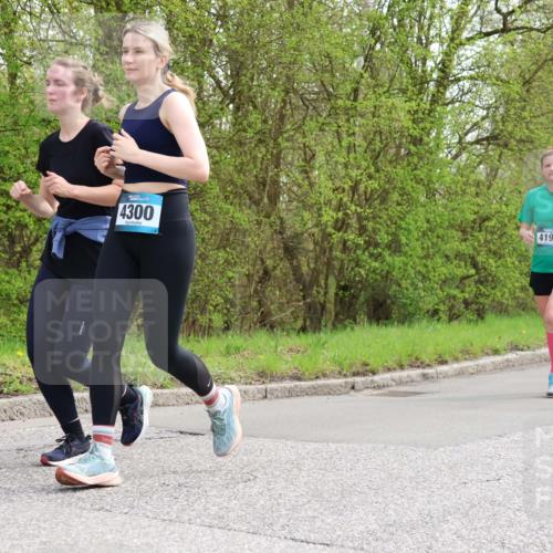 12.04.2026 - 45. Internationalen Wilhelmsburger Insellauf Yannick Fuchs http://msf.ph/oto/9506217 12.04.2026 12:59:55 Laufen 4300, 4193 meine-sportfotos.de