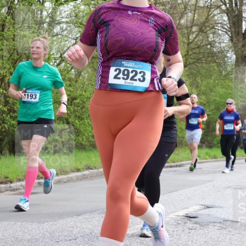 12.04.2026 - 45. Internationalen Wilhelmsburger Insellauf Yannick Fuchs http://msf.ph/oto/9506219 12.04.2026 12:59:56 Laufen 193, 8, 45, 2923, 2827, 2825, 2844 meine-sportfotos.de