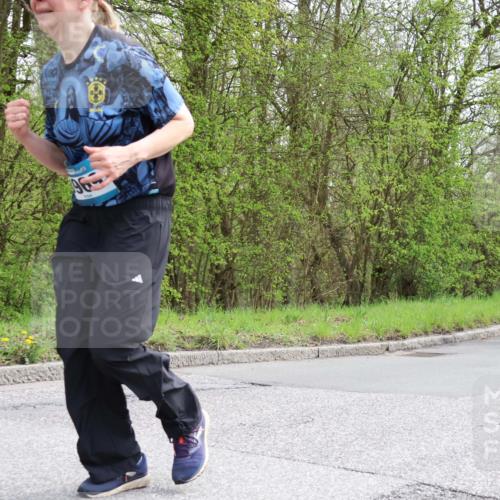 12.04.2026 - 45. Internationalen Wilhelmsburger Insellauf Yannick Fuchs http://msf.ph/oto/9506228 12.04.2026 12:59:58 Laufen 96, 28, 2827 meine-sportfotos.de