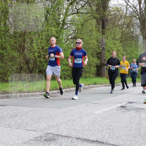12.04.2026 - 45. Internationalen Wilhelmsburger Insellauf Yannick Fuchs http://msf.ph/oto/9506232 12.04.2026 12:59:59 Laufen 2827, 2825, 2260, 2136, 3791, 2844, 344, 3654 meine-sportfotos.de