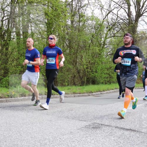 12.04.2026 - 45. Internationalen Wilhelmsburger Insellauf Yannick Fuchs http://msf.ph/oto/9506239 12.04.2026 13:00:00 Laufen 2825, 2844, 3643, 3654, 3733 meine-sportfotos.de