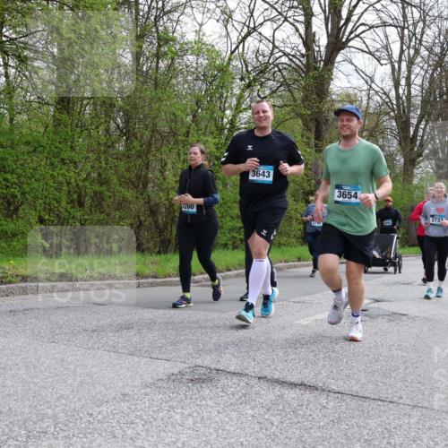 12.04.2026 - 45. Internationalen Wilhelmsburger Insellauf Yannick Fuchs http://msf.ph/oto/9506245 12.04.2026 13:00:02 Laufen 2260, 3643, 3654, 3733, 5631 meine-sportfotos.de