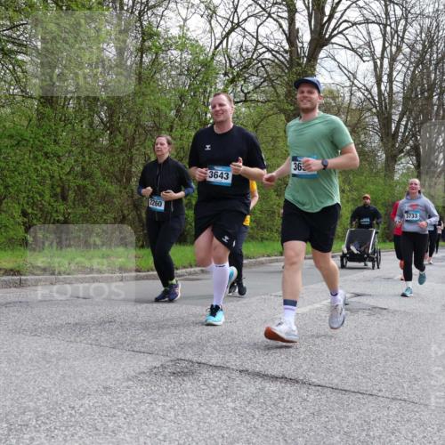 12.04.2026 - 45. Internationalen Wilhelmsburger Insellauf Yannick Fuchs http://msf.ph/oto/9506246 12.04.2026 13:00:02 Laufen 2260, 3643, 36, 3733, 3932, 5631 meine-sportfotos.de