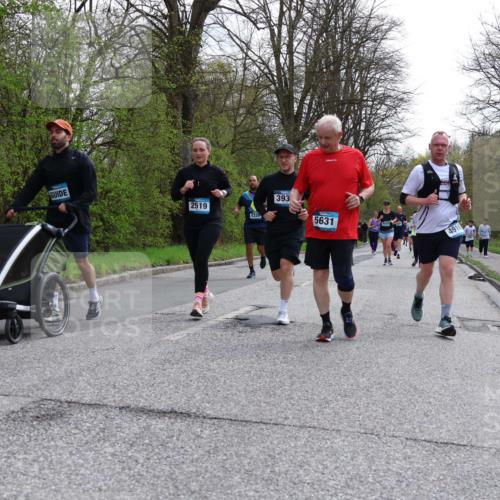 12.04.2026 - 45. Internationalen Wilhelmsburger Insellauf Yannick Fuchs http://msf.ph/oto/9506266 12.04.2026 13:00:05 Laufen 2519, 4328, 393, 5631, 4916 meine-sportfotos.de