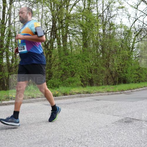 12.04.2026 - 45. Internationalen Wilhelmsburger Insellauf Yannick Fuchs http://msf.ph/oto/9506285 12.04.2026 13:00:10 Laufen 328, 5282, 4930 meine-sportfotos.de