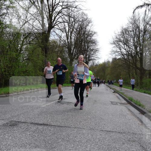 12.04.2026 - 45. Internationalen Wilhelmsburger Insellauf Yannick Fuchs http://msf.ph/oto/9506298 12.04.2026 13:00:12 Laufen 2560, 4664, 4771, 480 meine-sportfotos.de