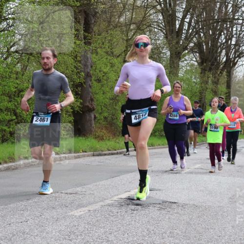 12.04.2026 - 45. Internationalen Wilhelmsburger Insellauf Yannick Fuchs http://msf.ph/oto/9506315 12.04.2026 13:00:16 Laufen 2461, 4810, 4288, 5190, 033 meine-sportfotos.de