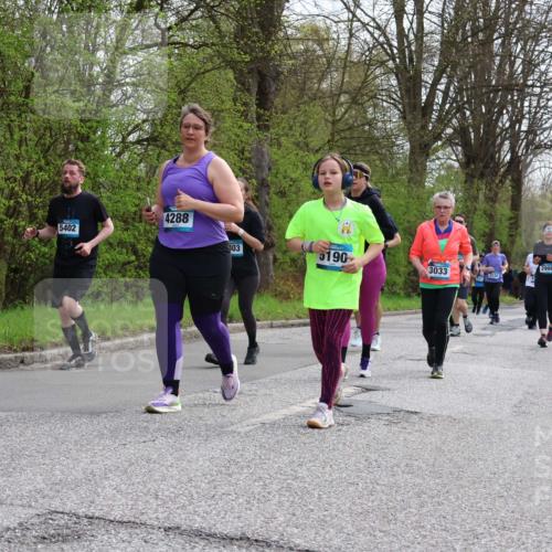 12.04.2026 - 45. Internationalen Wilhelmsburger Insellauf Yannick Fuchs http://msf.ph/oto/9506330 12.04.2026 13:00:19 Laufen 5402, 4288, 103, 190, 2998, 3033, 3133 meine-sportfotos.de