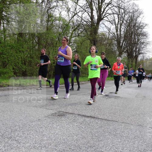 12.04.2026 - 45. Internationalen Wilhelmsburger Insellauf Yannick Fuchs http://msf.ph/oto/9506334 12.04.2026 13:00:19 Laufen 5402, 4288, 5403, 5190, 5772, 033 meine-sportfotos.de