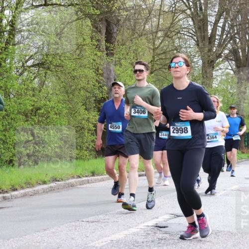 12.04.2026 - 45. Internationalen Wilhelmsburger Insellauf Yannick Fuchs http://msf.ph/oto/9506346 12.04.2026 13:00:22 Laufen 5586, 4550, 3406, 2440, 2998, 4364, 3079, 3352 meine-sportfotos.de