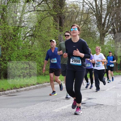 12.04.2026 - 45. Internationalen Wilhelmsburger Insellauf Yannick Fuchs http://msf.ph/oto/9506348 12.04.2026 13:00:23 Laufen 5586, 4550, 2998, 3138, 4364, 3079, 3352 meine-sportfotos.de