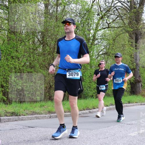 12.04.2026 - 45. Internationalen Wilhelmsburger Insellauf Yannick Fuchs http://msf.ph/oto/9506373 12.04.2026 13:00:27 Laufen 2440, 3079, 5641, 5031 meine-sportfotos.de