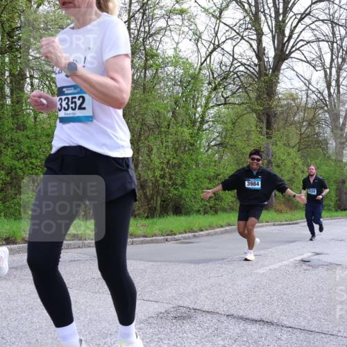 12.04.2026 - 45. Internationalen Wilhelmsburger Insellauf Yannick Fuchs http://msf.ph/oto/9506386 12.04.2026 13:00:30 Laufen 641, 3352, 3984, 4320, 4276 meine-sportfotos.de