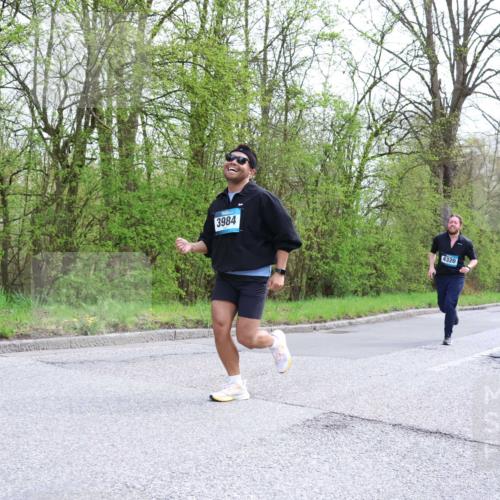 12.04.2026 - 45. Internationalen Wilhelmsburger Insellauf Yannick Fuchs http://msf.ph/oto/9506391 12.04.2026 13:00:31 Laufen 3984, 4320, 4276 meine-sportfotos.de