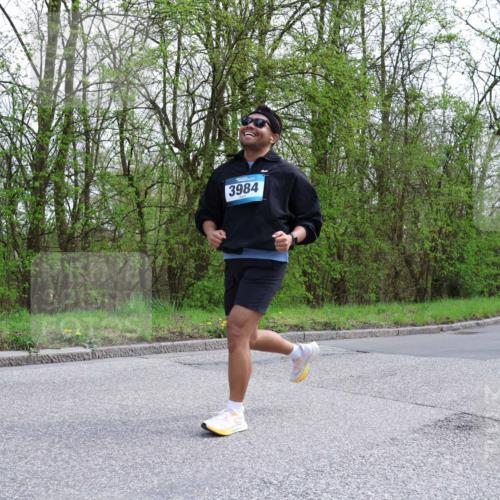 12.04.2026 - 45. Internationalen Wilhelmsburger Insellauf Yannick Fuchs http://msf.ph/oto/9506393 12.04.2026 13:00:32 Laufen 3984, 4320 meine-sportfotos.de