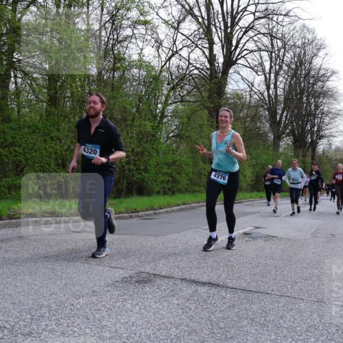 12.04.2026 - 45. Internationalen Wilhelmsburger Insellauf Yannick Fuchs http://msf.ph/oto/9506400 12.04.2026 13:00:33 Laufen 4320, 4276, 5674, 4720 meine-sportfotos.de