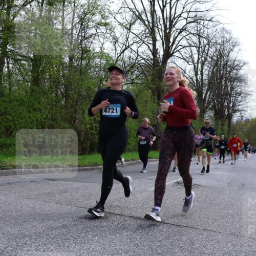 12.04.2026 - 45. Internationalen Wilhelmsburger Insellauf Yannick Fuchs http://msf.ph/oto/9506423 12.04.2026 13:00:37 Laufen 693, 4721, 5729, 4846 meine-sportfotos.de