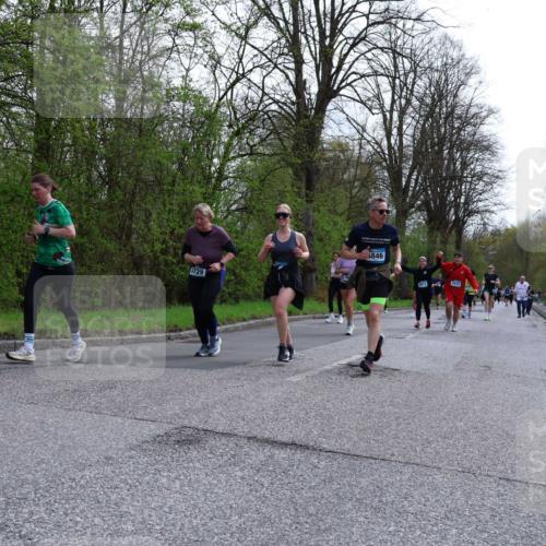 12.04.2026 - 45. Internationalen Wilhelmsburger Insellauf Yannick Fuchs http://msf.ph/oto/9506430 12.04.2026 13:00:38 Laufen 5729, 1846, 4911 meine-sportfotos.de