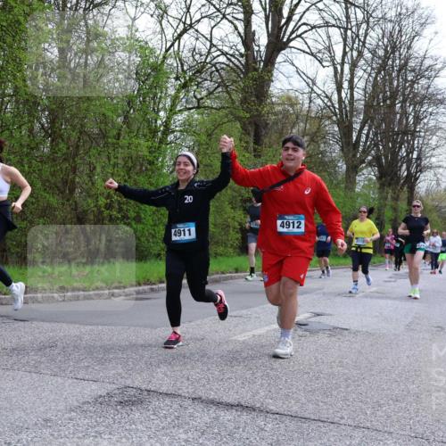 12.04.2026 - 45. Internationalen Wilhelmsburger Insellauf Yannick Fuchs http://msf.ph/oto/9506447 12.04.2026 13:00:42 Laufen 20, 4911, 4912, 3115 meine-sportfotos.de
