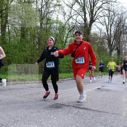 12.04.2026 - 45. Internationalen Wilhelmsburger Insellauf Yannick Fuchs http://msf.ph/oto/9506450 12.04.2026 13:00:42 Laufen 20, 4911, 4912, 6819, 3115 meine-sportfotos.de