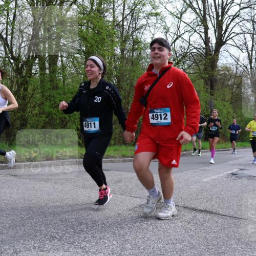 12.04.2026 - 45. Internationalen Wilhelmsburger Insellauf Yannick Fuchs http://msf.ph/oto/9506452 12.04.2026 13:00:42 Laufen 20, 20, 4911, 4912, 5819, 3115, 1126 meine-sportfotos.de