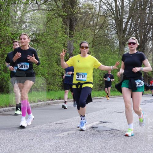 12.04.2026 - 45. Internationalen Wilhelmsburger Insellauf Yannick Fuchs http://msf.ph/oto/9506458 12.04.2026 13:00:44 Laufen 24, 5819, 46, 3115, 519, 726, 4776, 24, 4770 meine-sportfotos.de