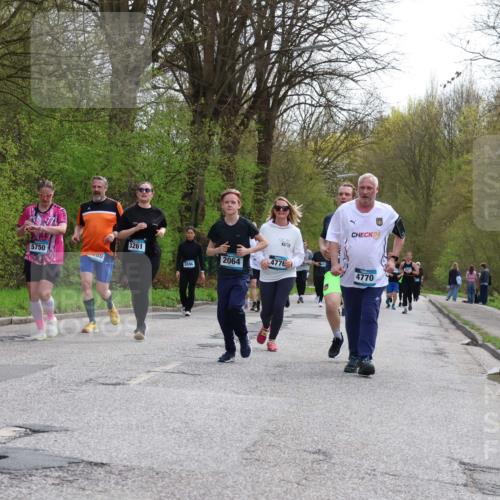 12.04.2026 - 45. Internationalen Wilhelmsburger Insellauf Yannick Fuchs http://msf.ph/oto/9506471 12.04.2026 13:00:46 Laufen 351, 5750, 00, 3261, 2064, 4776, 5596, 24, 4770 meine-sportfotos.de