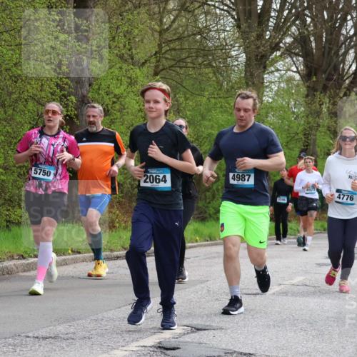 12.04.2026 - 45. Internationalen Wilhelmsburger Insellauf Yannick Fuchs http://msf.ph/oto/9506481 12.04.2026 13:00:49 Laufen 5750, 2064, 4987, 24, 4923, 4776, 5596, 4770 meine-sportfotos.de