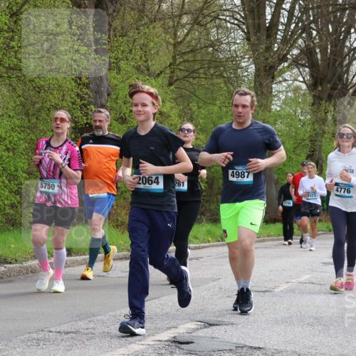 12.04.2026 - 45. Internationalen Wilhelmsburger Insellauf Yannick Fuchs http://msf.ph/oto/9506482 12.04.2026 13:00:49 Laufen 2064, 261, 5750, 4987, 5596, 1923, 24, 4776, 4770 meine-sportfotos.de